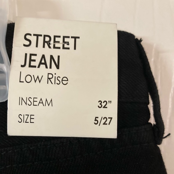 Street Jean Low Rise Denim - 27 - Picture 6 of 7